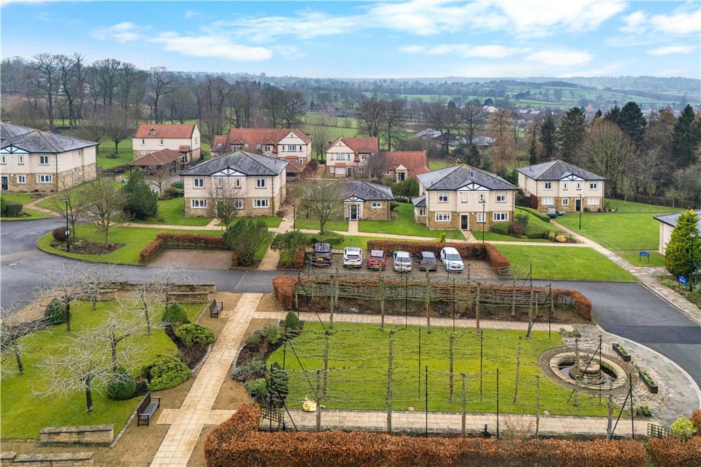 West Court, Hollins Hall, Killinghall, Harrogate, HG3, photo 17
