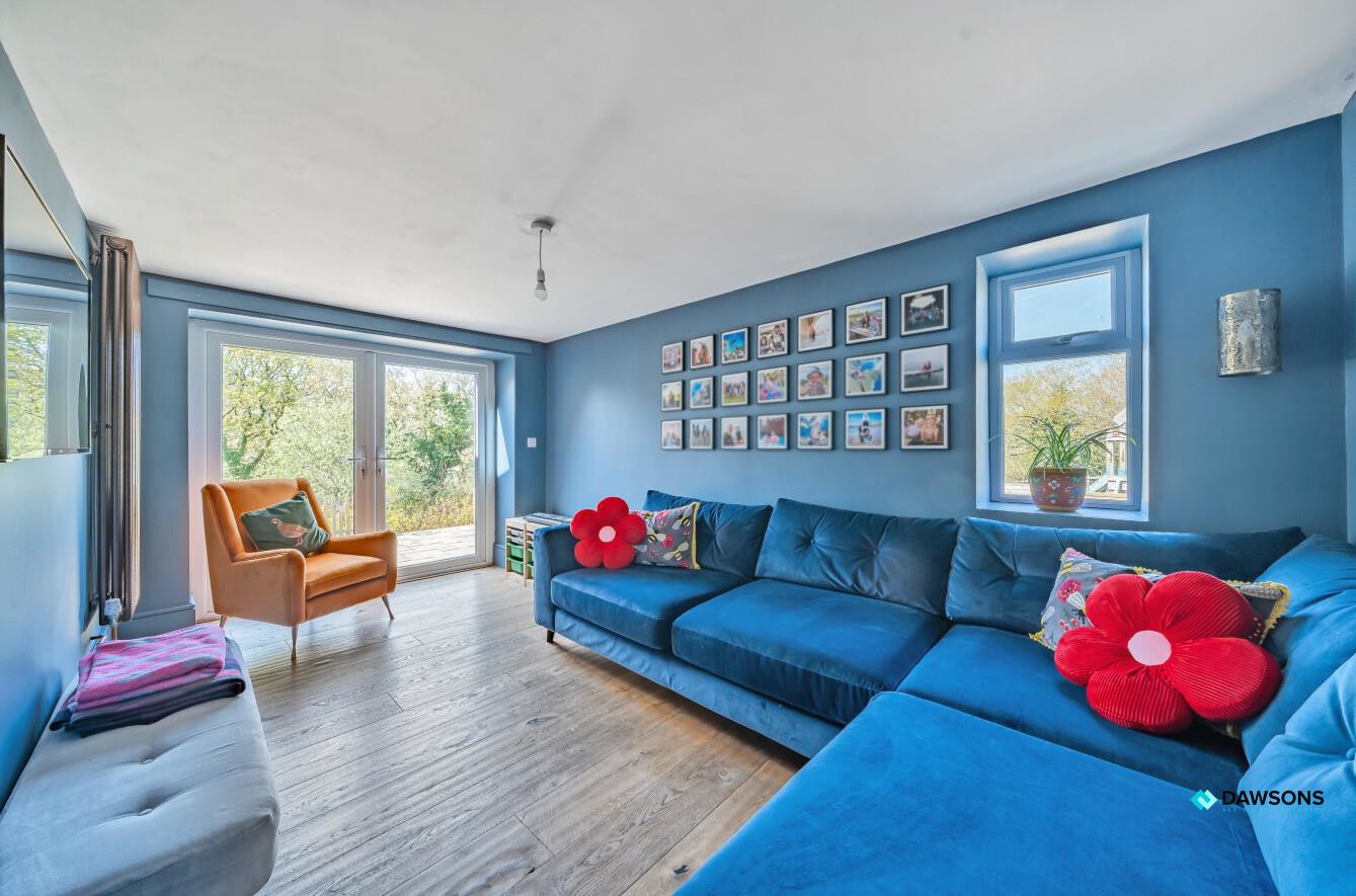 Carmarthen Road, Fforest, Pontarddulais, Swansea, photo 3