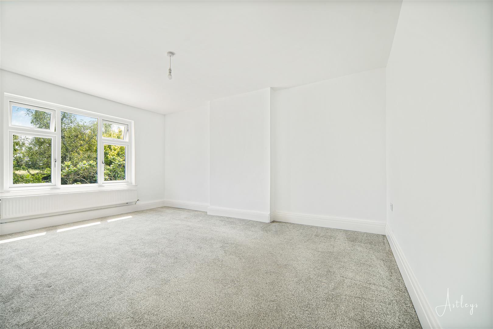 Gower Road, Upper Killay, Swansea, photo 13