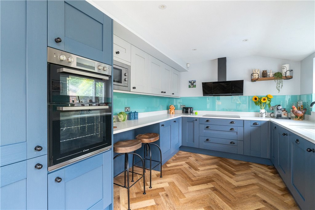 Sunset Drive, Ilkley, West Yorkshire, LS29, photo 6