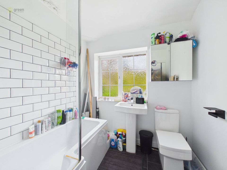 Finchley Road, Kingstanding, Birmingham, B44, photo 36