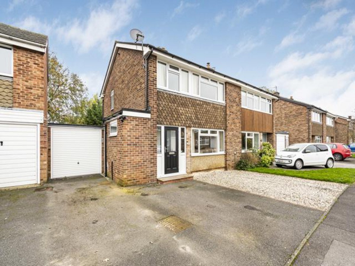 Morton Close