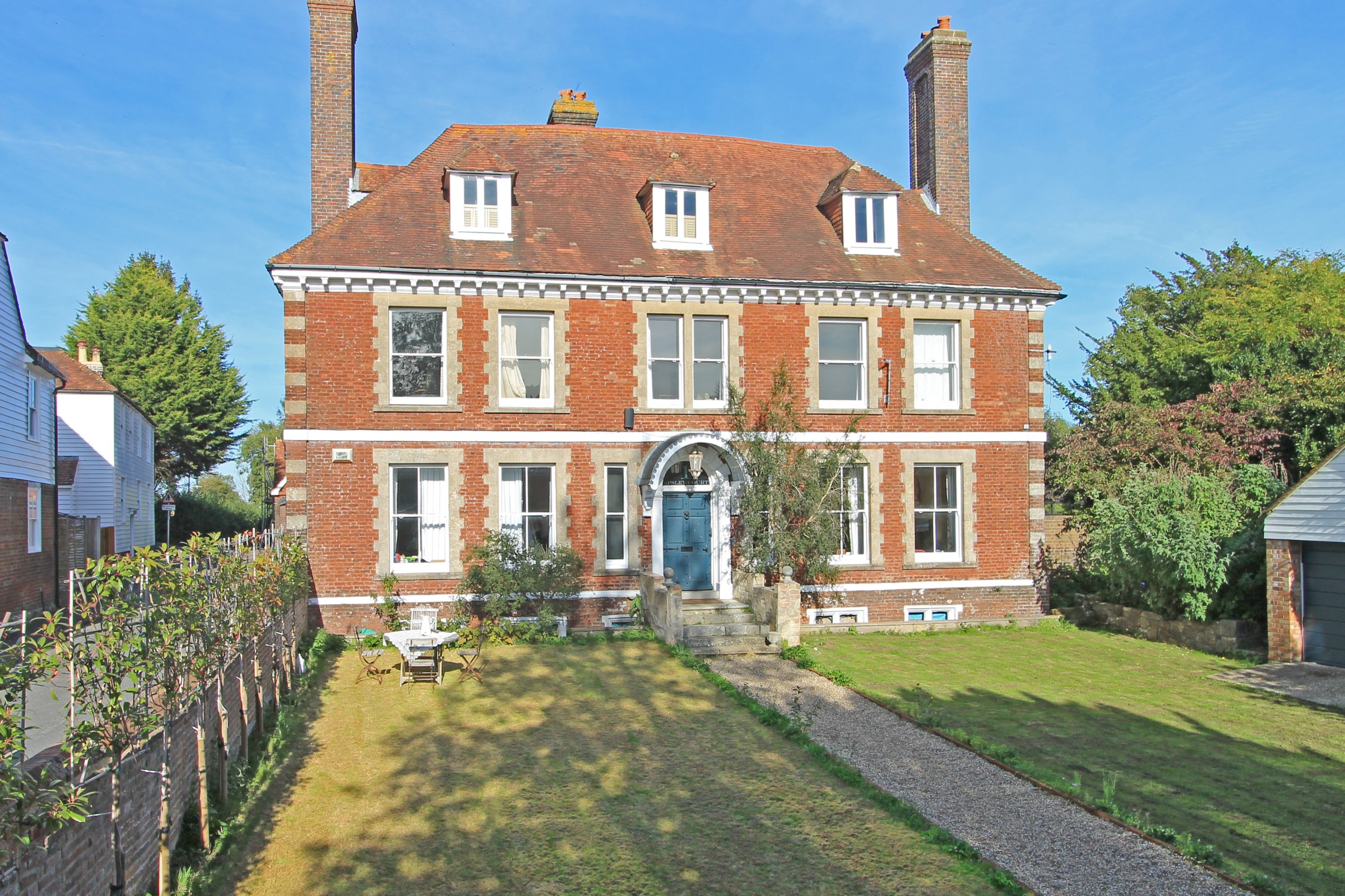 Beautiful, character, top floor flat in the centre of Ticehurst, photo 3