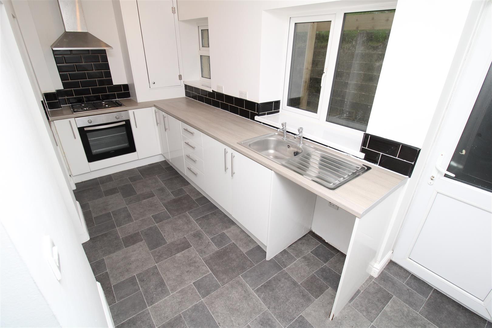 House - Terraced For Rent Park Street
