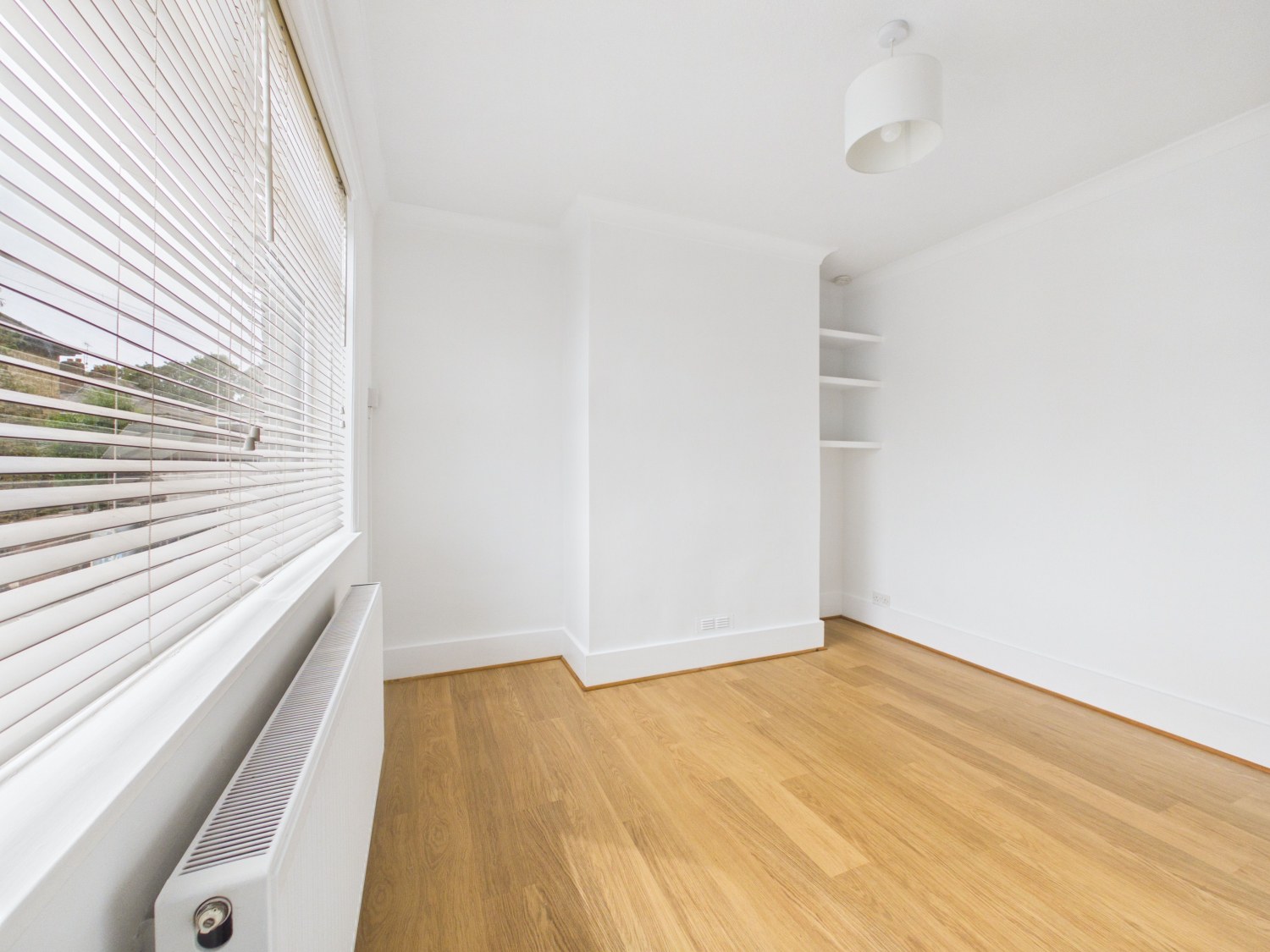 Victoria Road, Morley, Leeds, West Yorkshire, LS27, photo 3