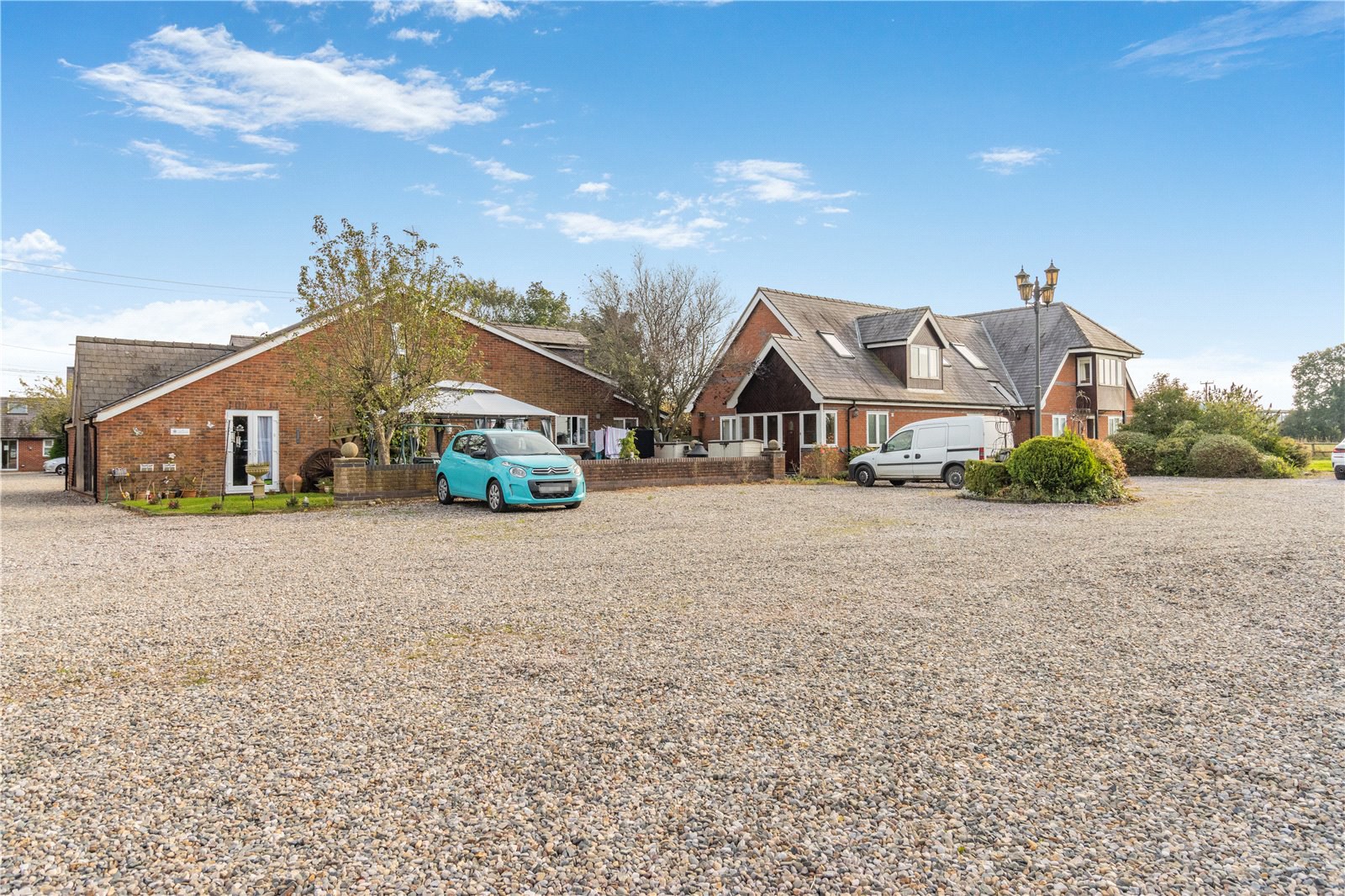 Parkside, Nr Rossett, Wrexham, LL12, photo 4