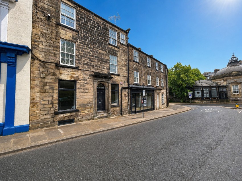 Land to rent in Swan Road, Harrogate