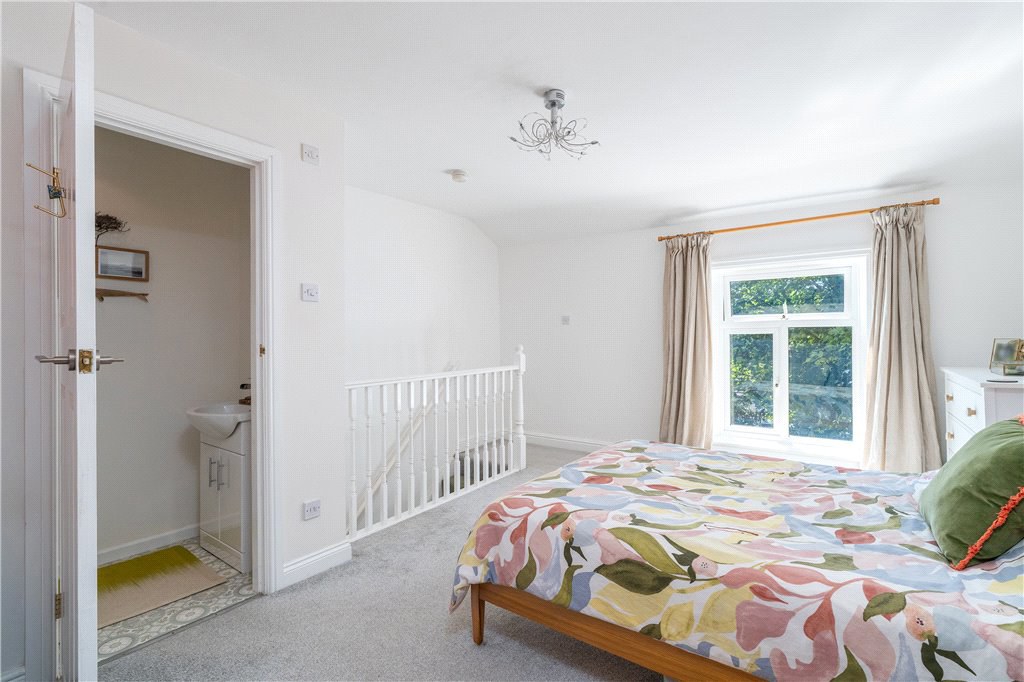 Oxford Place, Baildon, West Yorkshire, BD17, photo 12