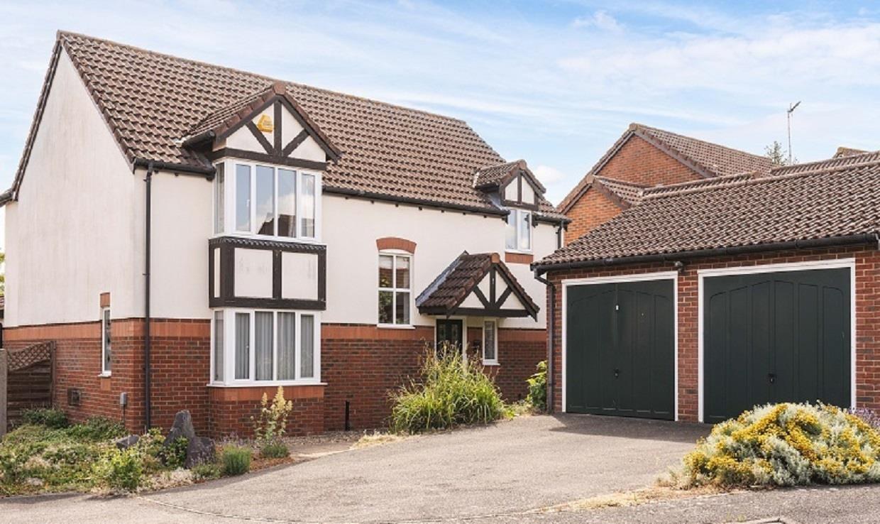Campbell Close
