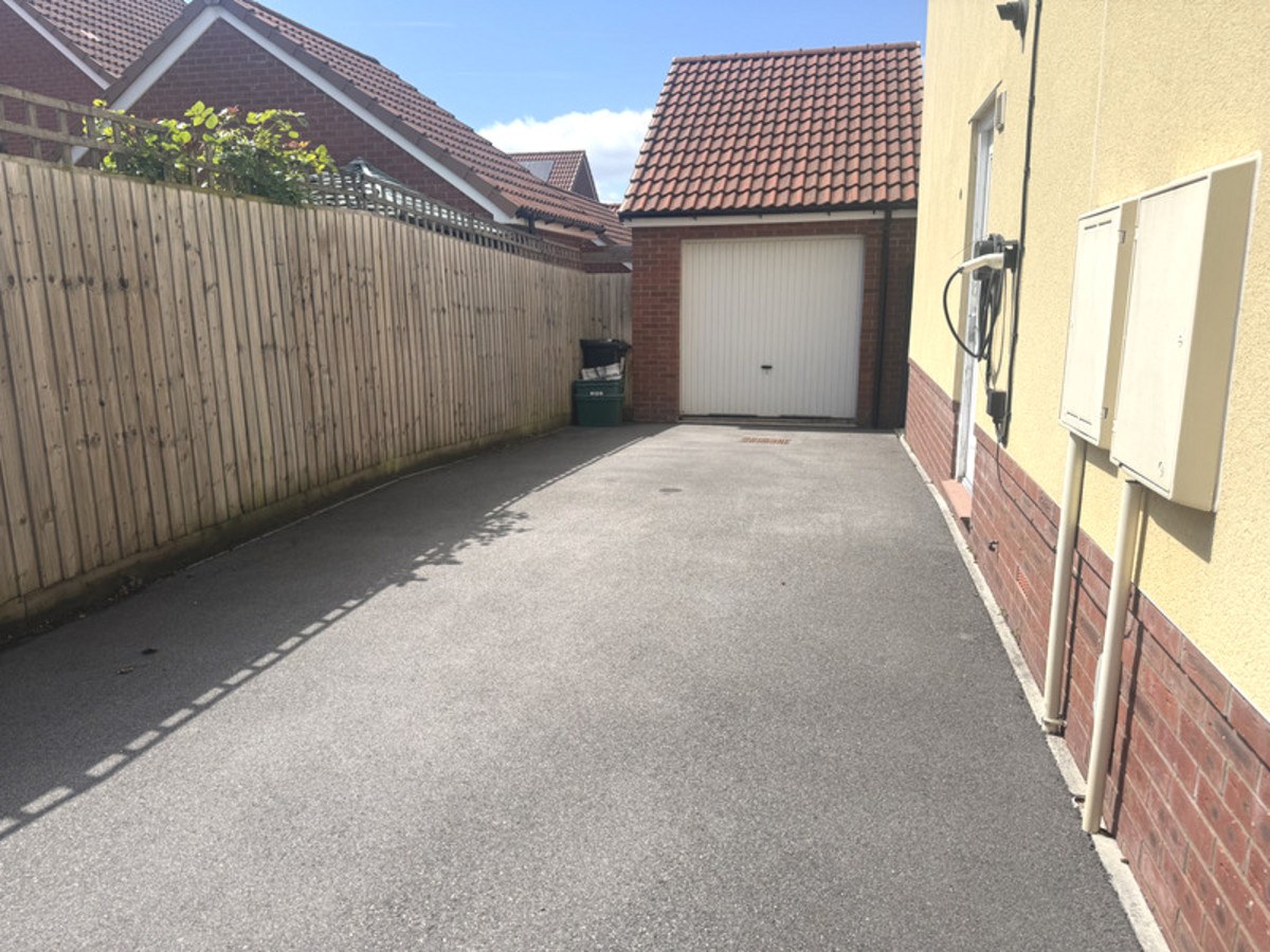 Meadow Brown Close, Thornbury, BS35, photo 7