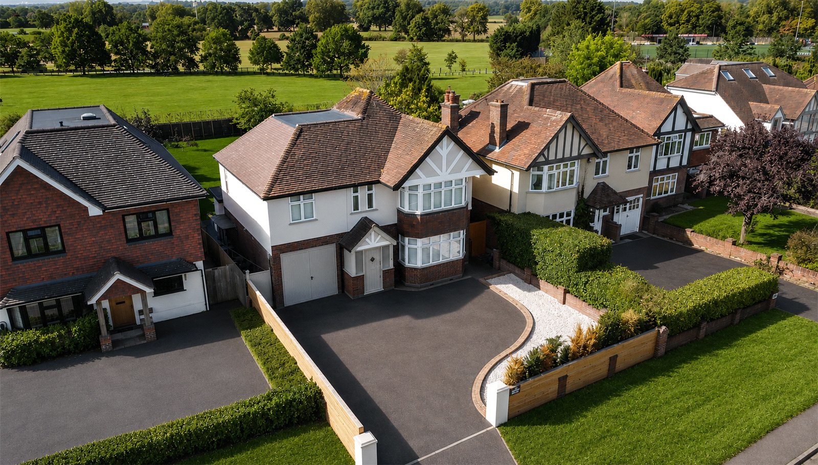 Between Streets, Cobham, Surrey, KT11