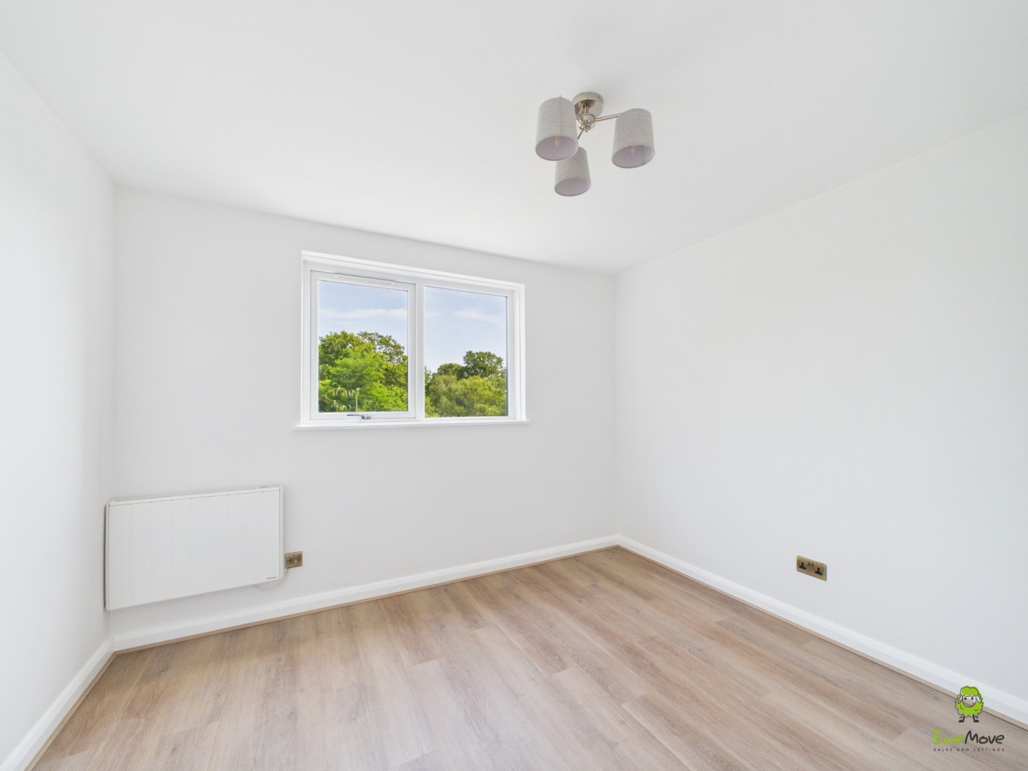 Carey Court, Gravel Hill Close, Bexleyheath, Kent, DA6, photo 5