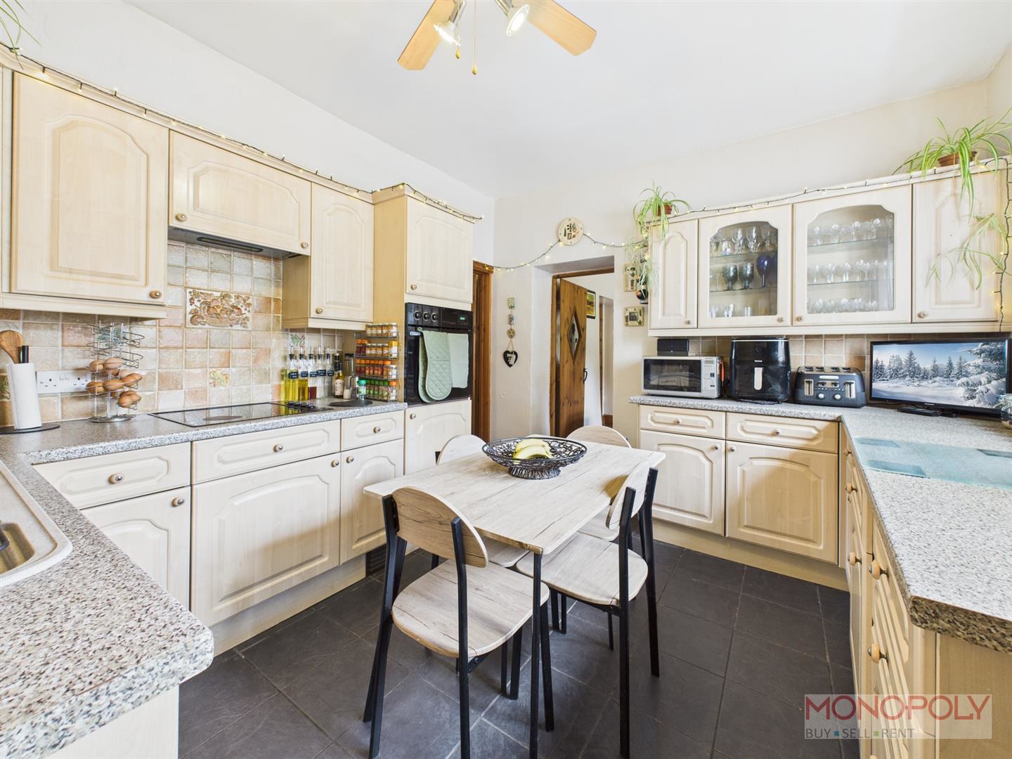 Hope Mountain, Caergwrle, LL12, photo 5