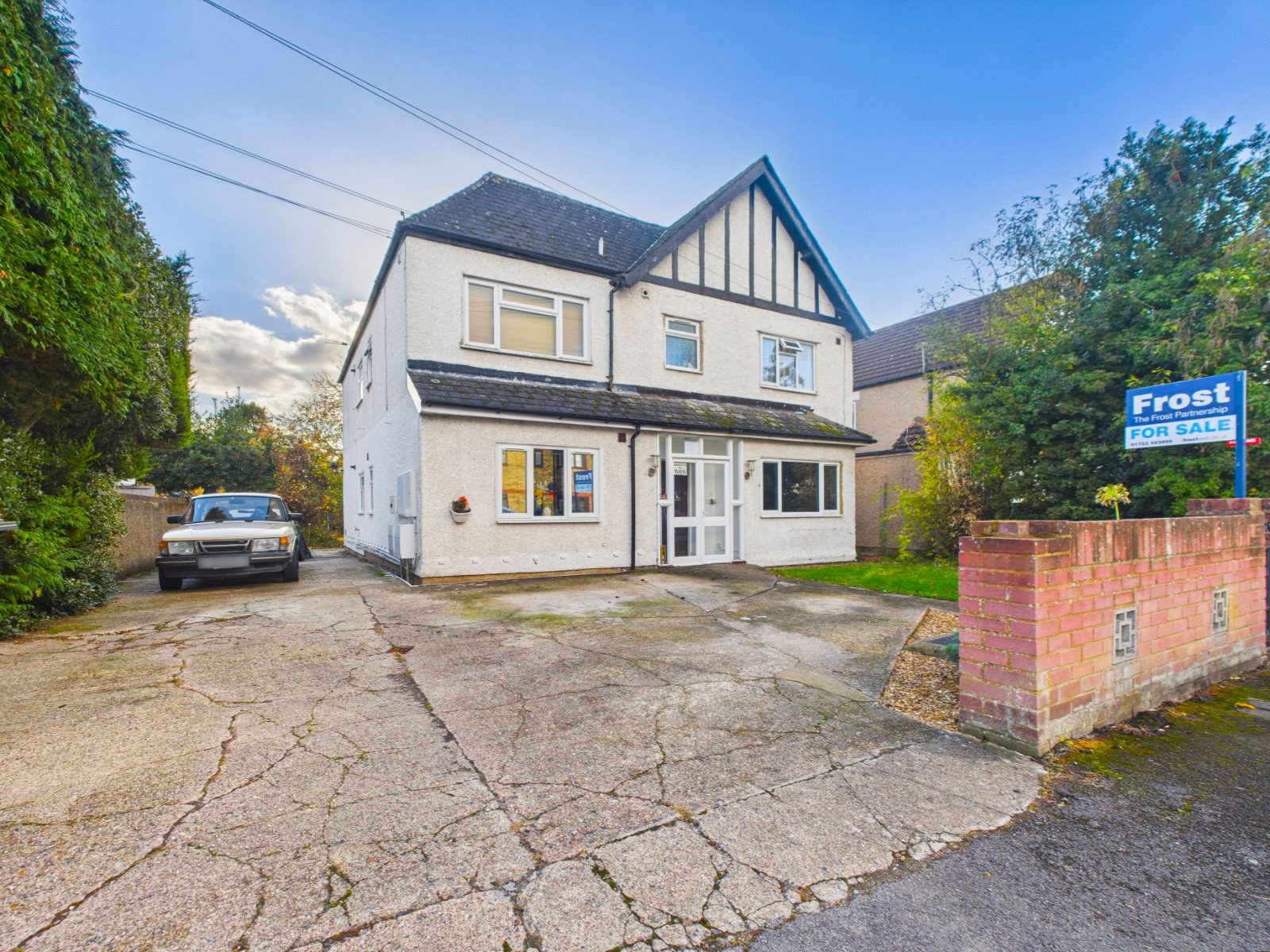 Elmhurst Road, Langley, Berkshire, SL3
