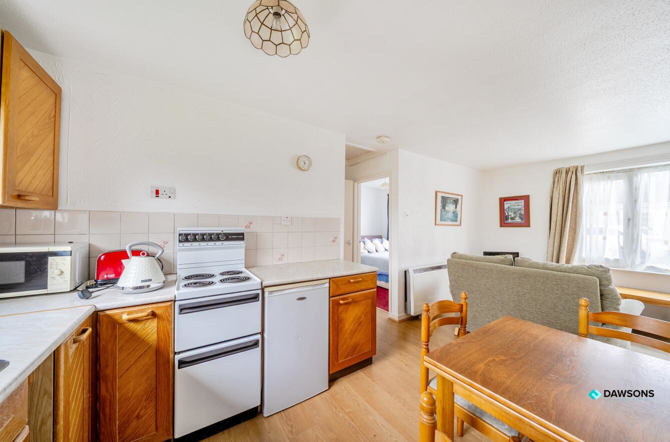 Monksland Road, Reynoldston, Swansea, photo 8
