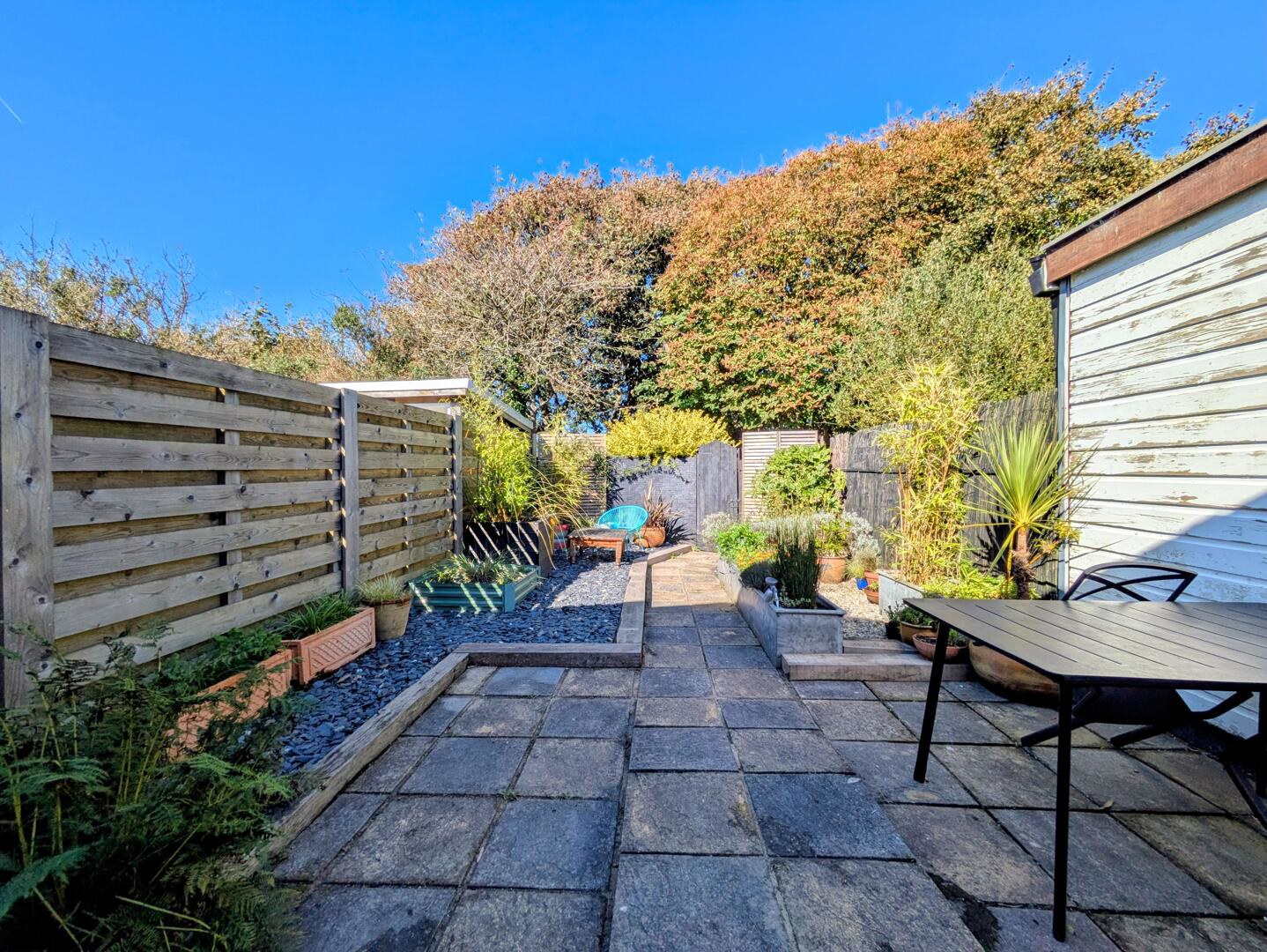 Gover Close, Mount Hawke, photo 9