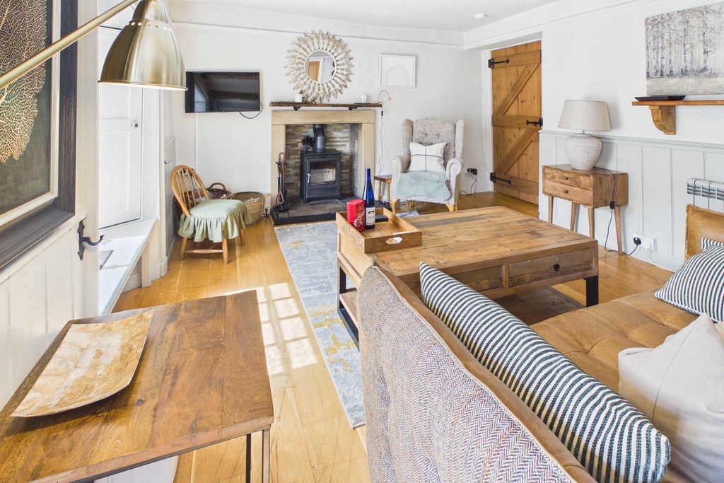 Flat 1, Church Town House, The Square, Cartmel, Grange-over-Sands, Cumbria, LA11 6QB., photo 10