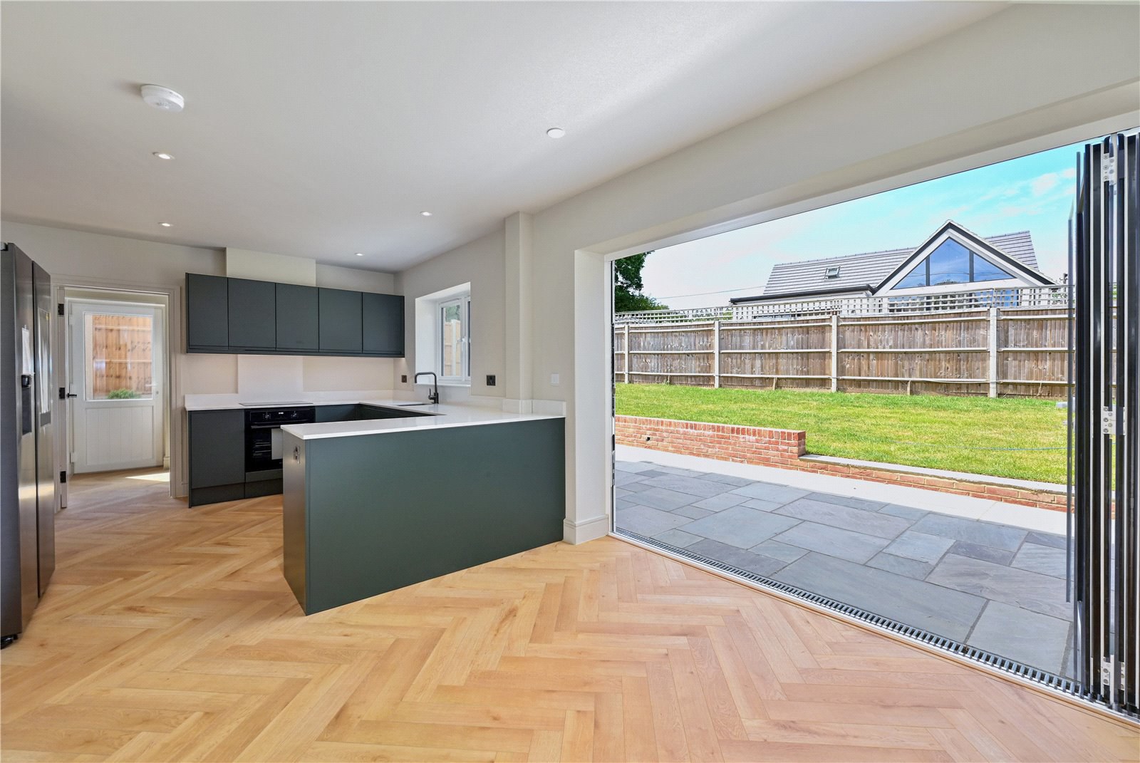 Elm Hill, Normandy, Guildford, Surrey, GU3, photo 2