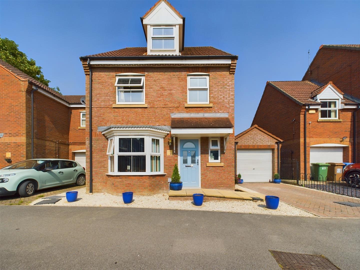 Willowdale Close