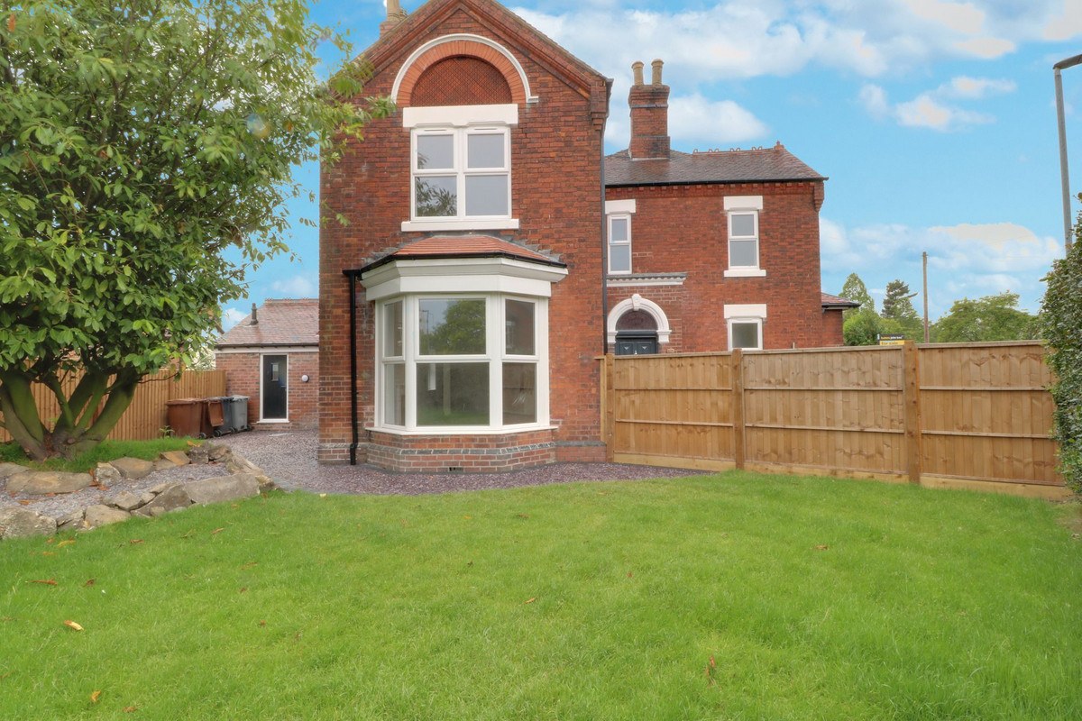 Sandbach Road North