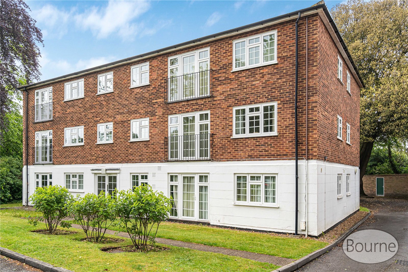 Freshborough Court, Lower Edgeborough, Road, Guildford, GU1