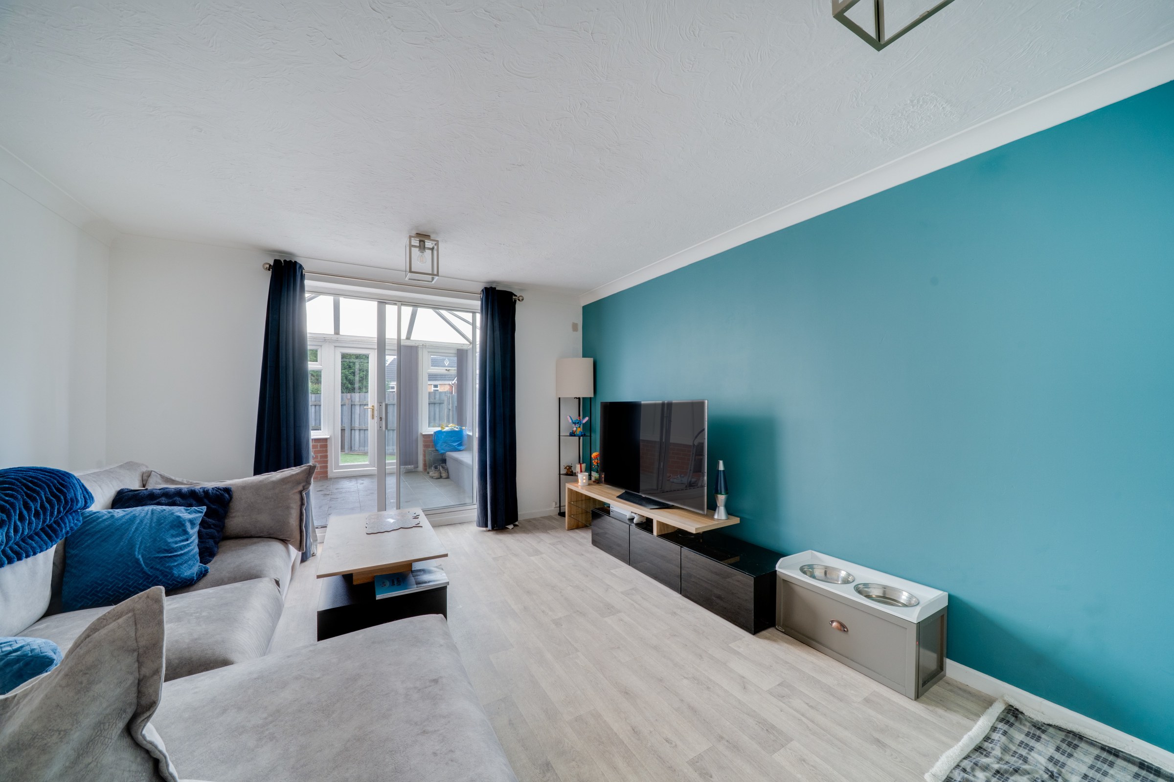 Fireclay Drive, St. Georges, TF2, photo 2
