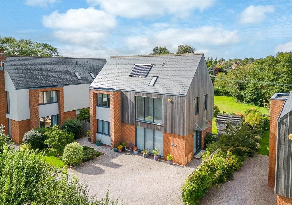 Exton Park Farm, Exmouth Road, Exton, Devon, EX3