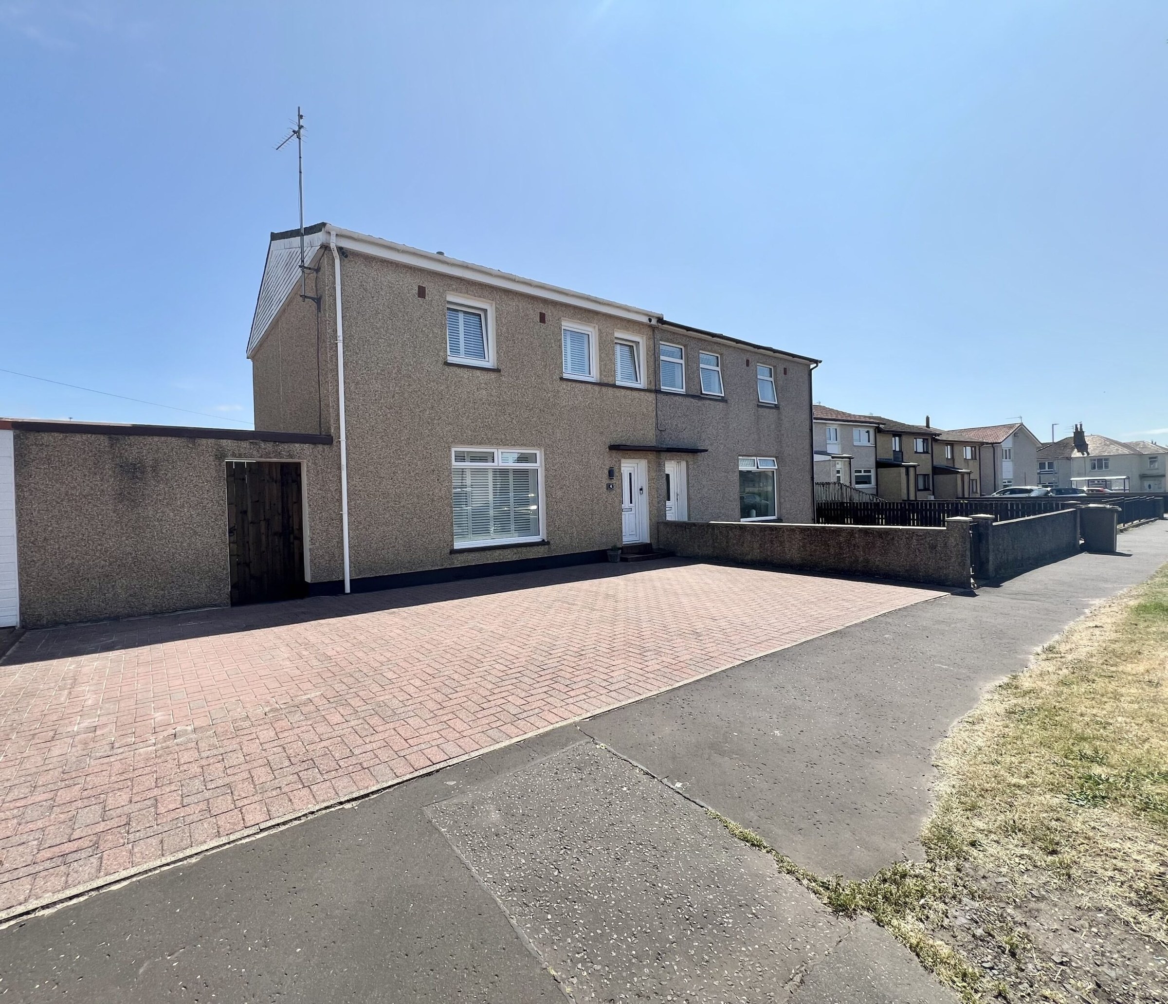 Millglen Road