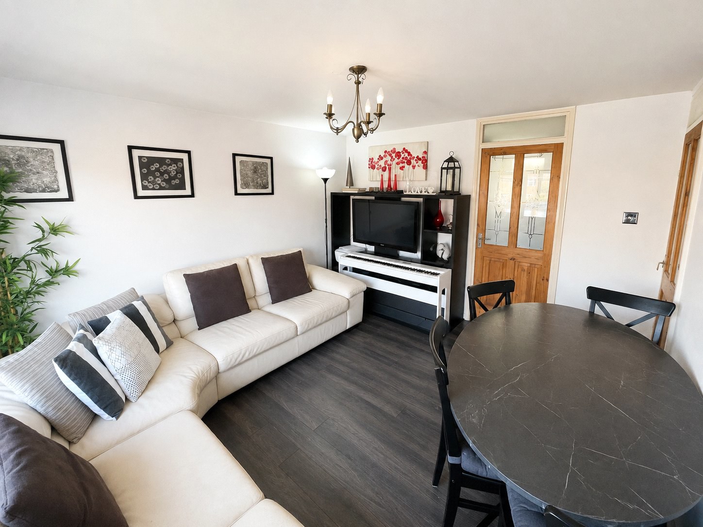 Channel Close, Hounslow, Greater London, TW5, photo 3