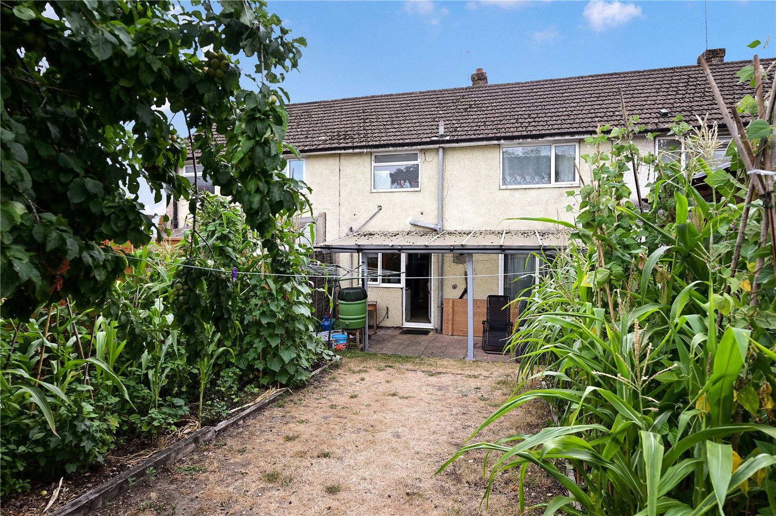 Clayton Road, Farnborough, Hampshire, GU14, photo 4