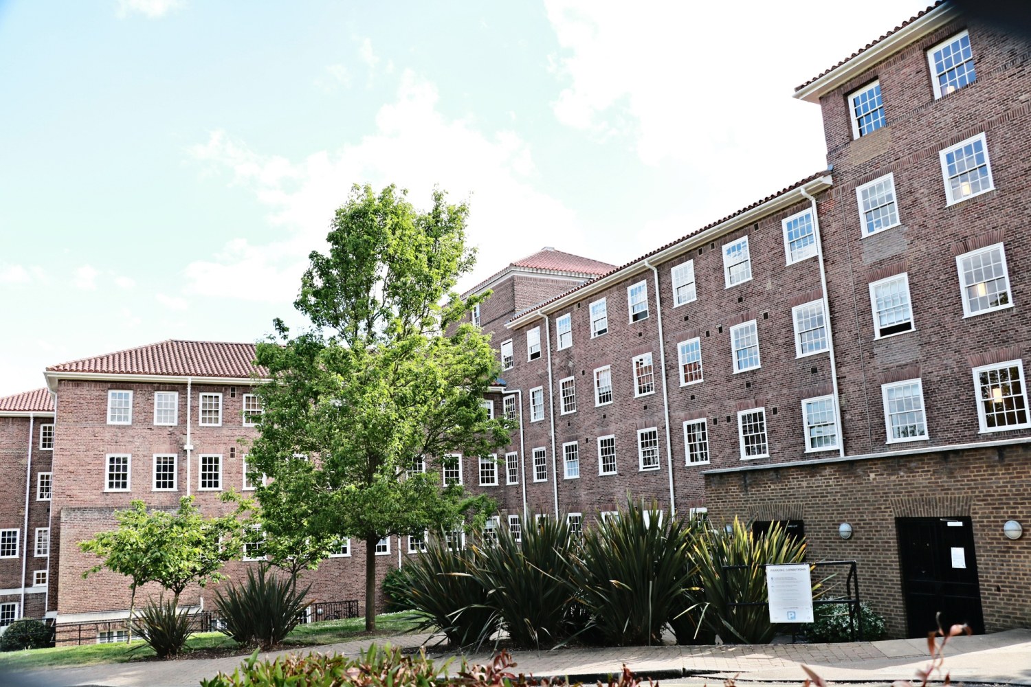 Sir Giles Gilbert Scott Building, Scott Avenue, Putney, London SW15, photo 4