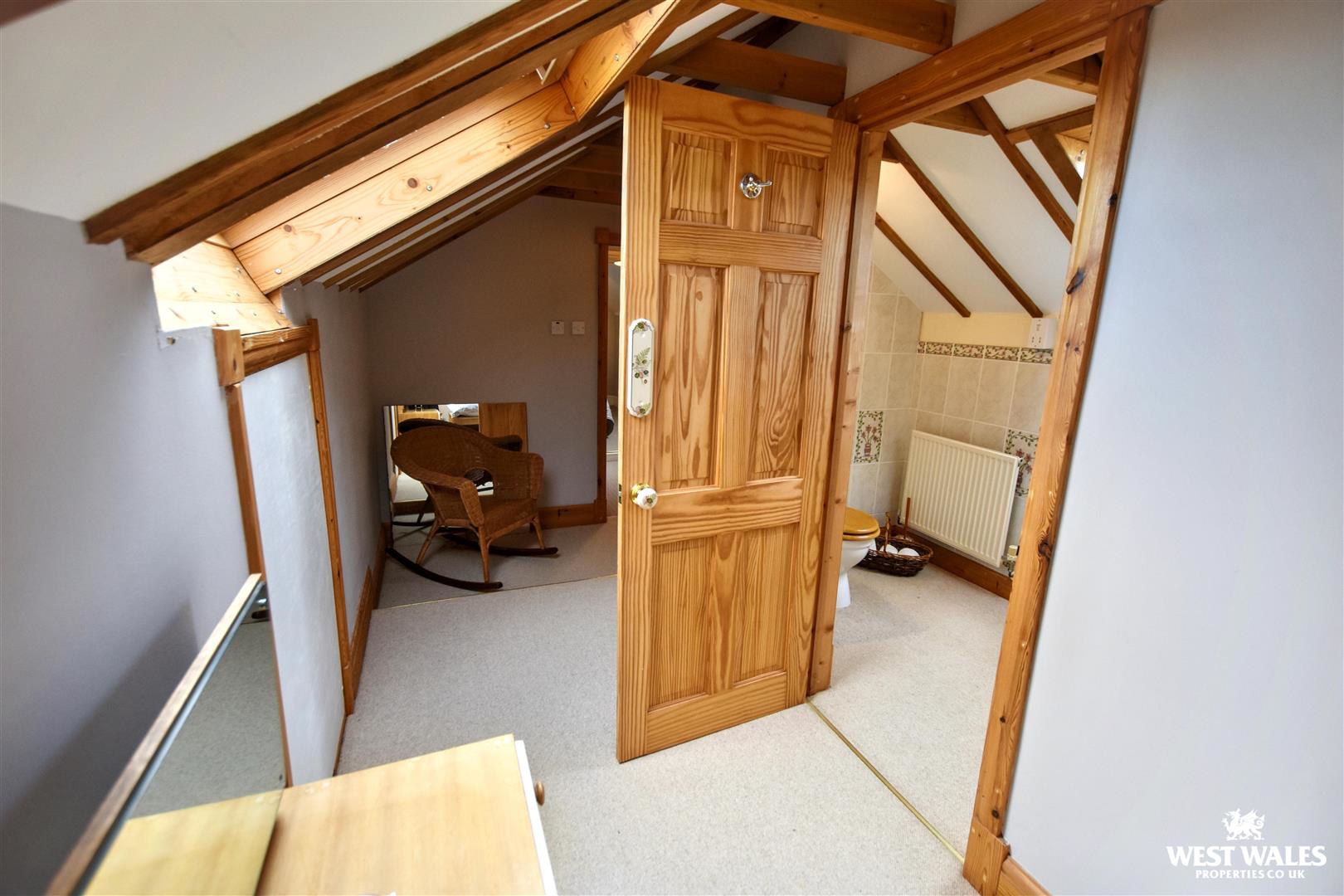 Chapel Road, Keeston, Haverfordwest, photo 21