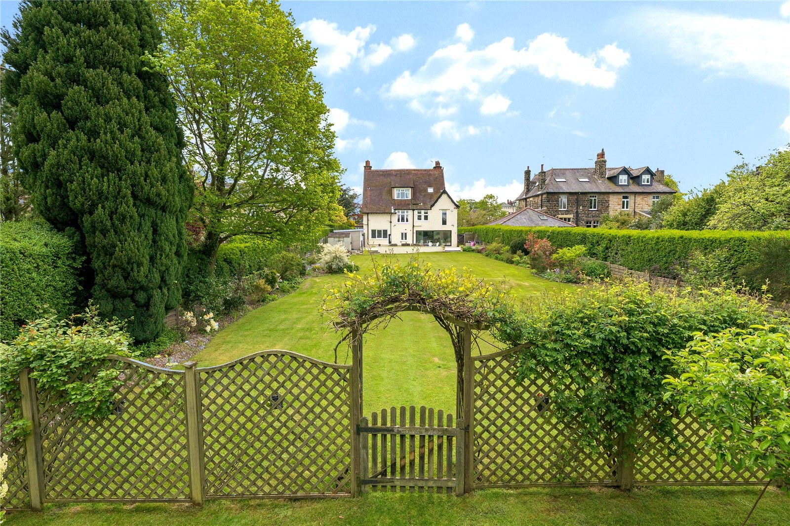 6 bed detached for sale in Duchy Road