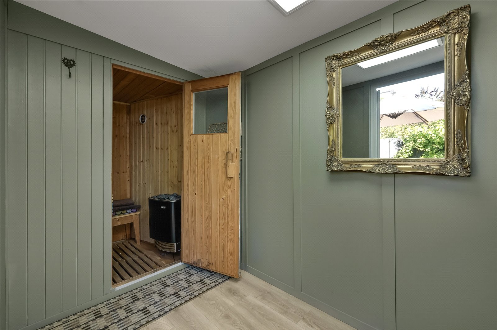Bailes Lane, Normandy, Guildford, GU3, photo 7