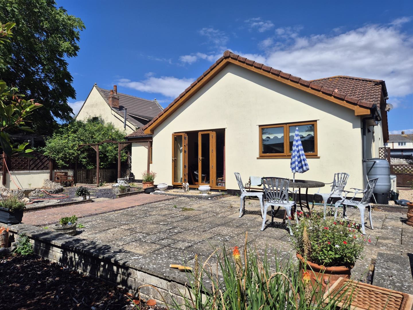 Lower Kewstoke Road, Worle, Weston-Super-Mare, photo 19