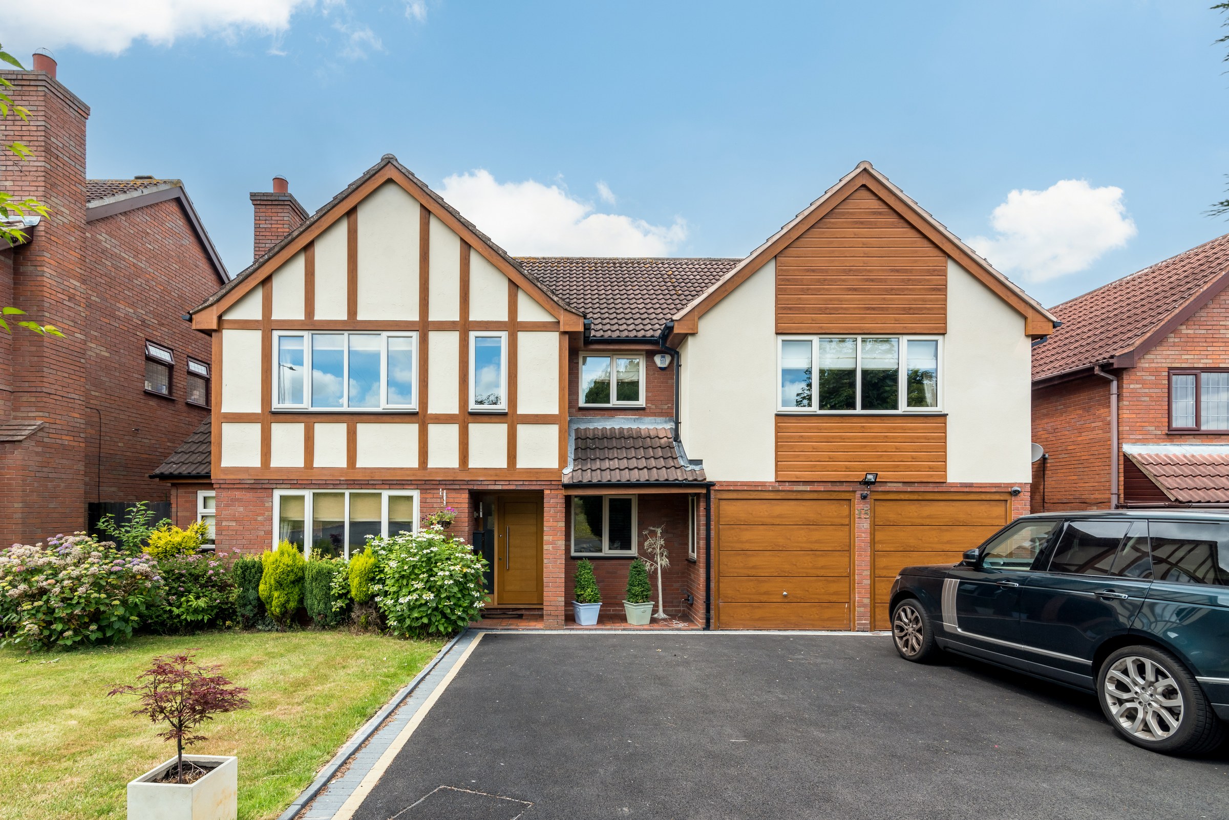 Becket Close