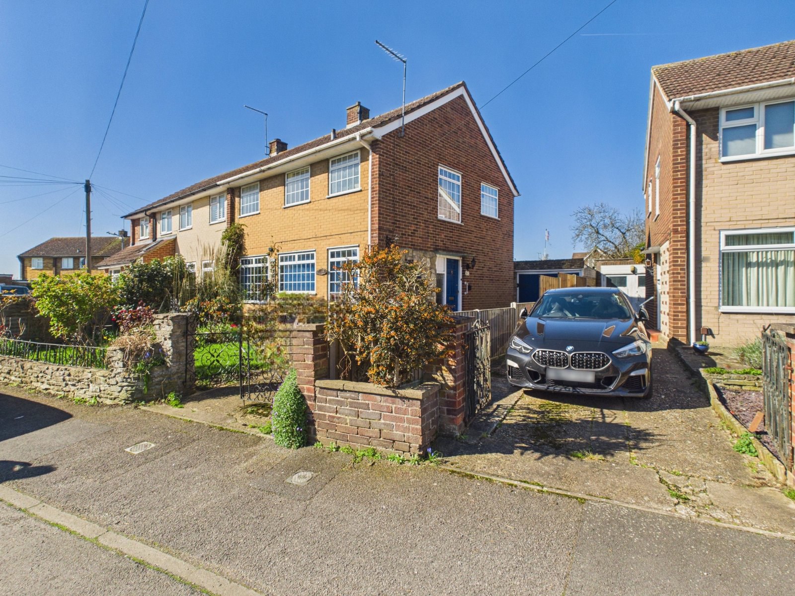 Cornwall Close, Eton Wick, Berkshire, SL4