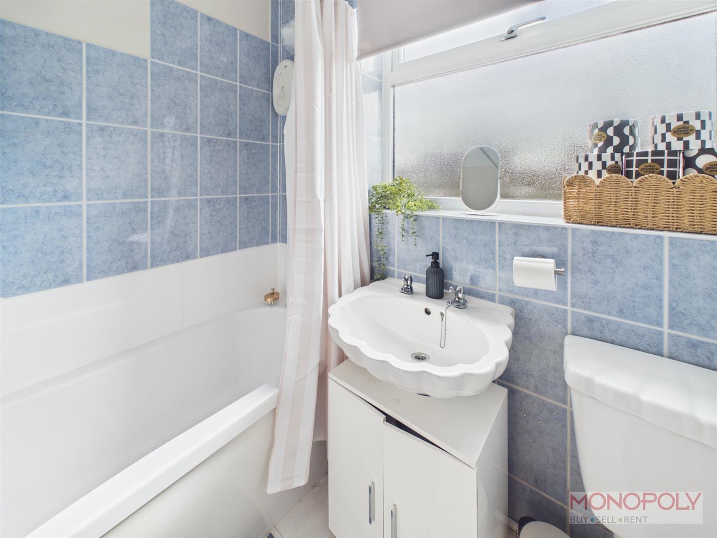 Cedar Close, Bradley, LL11, photo 10