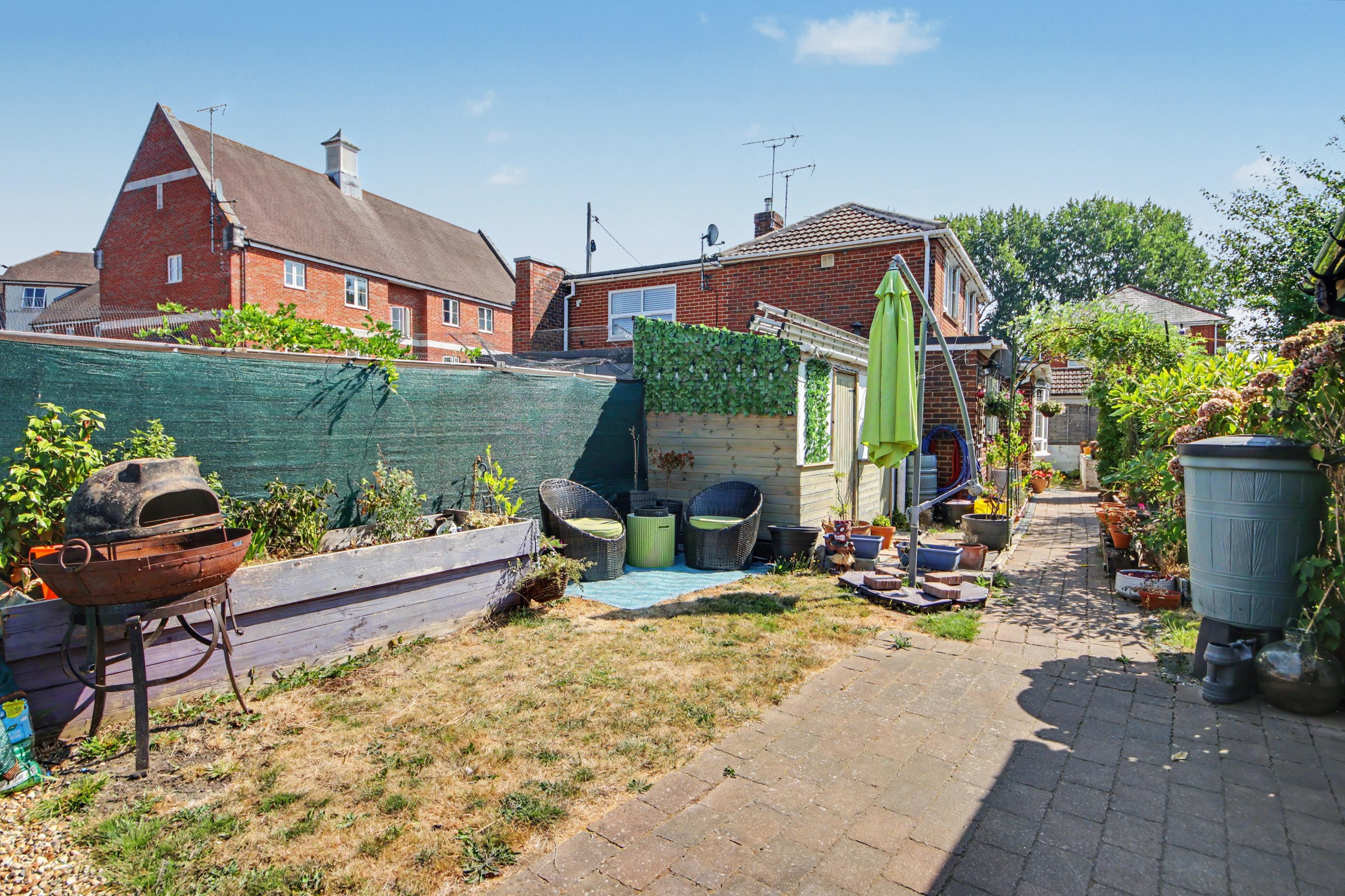 Manns Close, West End, SO18, photo 16