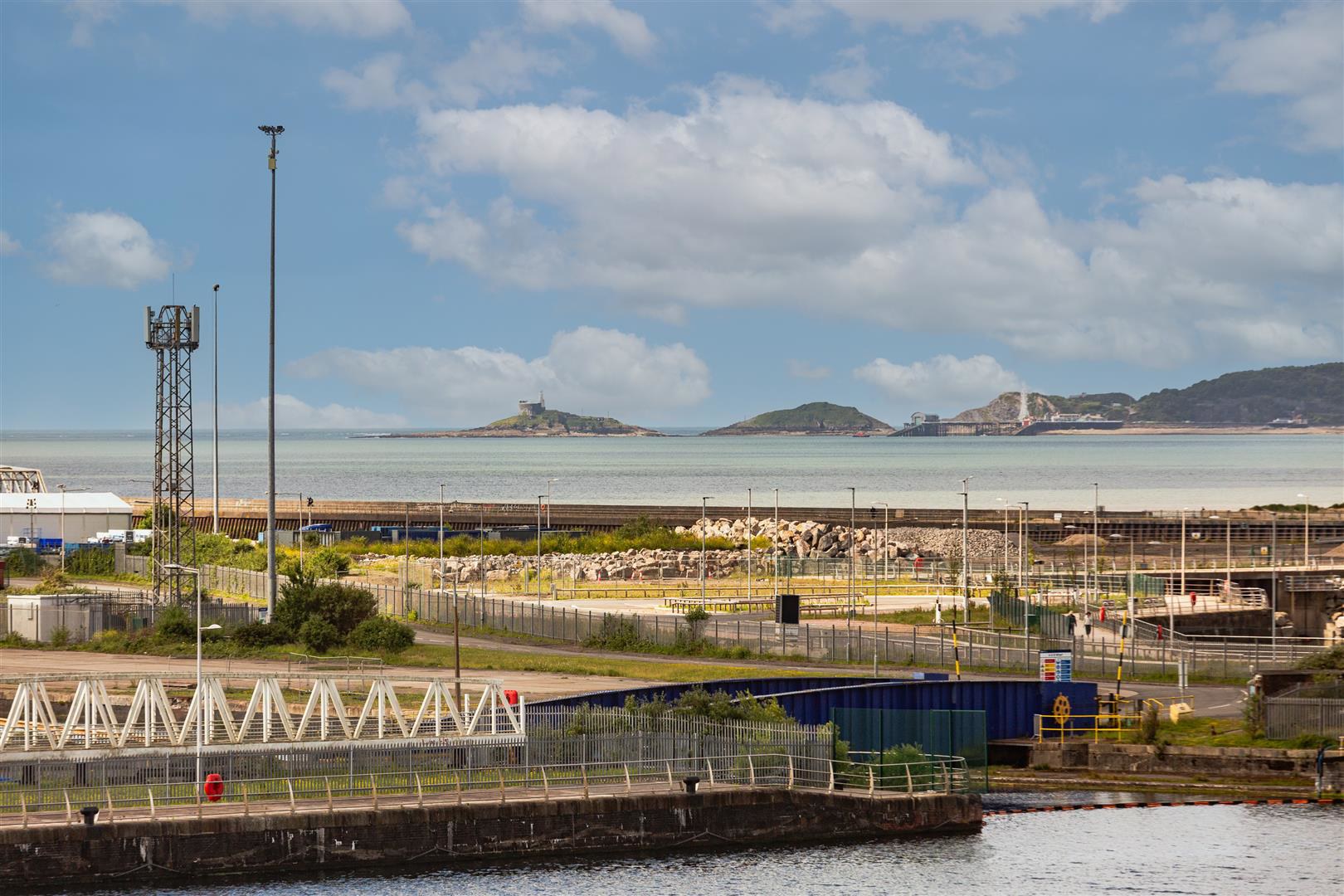 Langdon Road, Marina, Swansea, photo 14