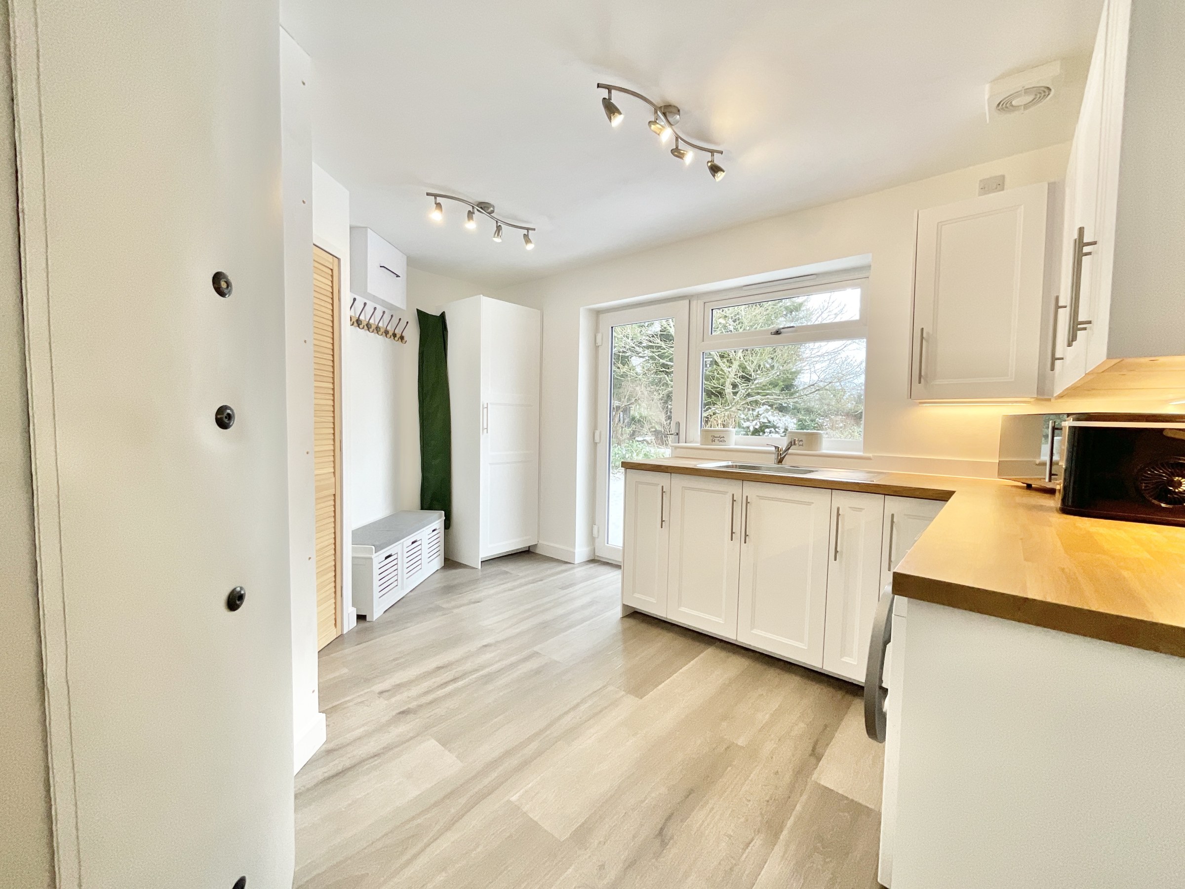 Ranton, Stafford, ST18, photo 12