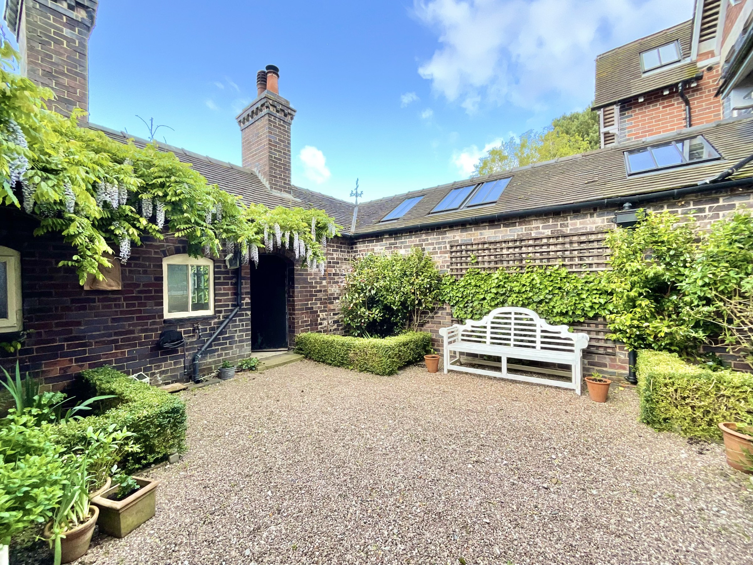 'The Estate House', Main Road, Betley, Staffordshire, photo 12