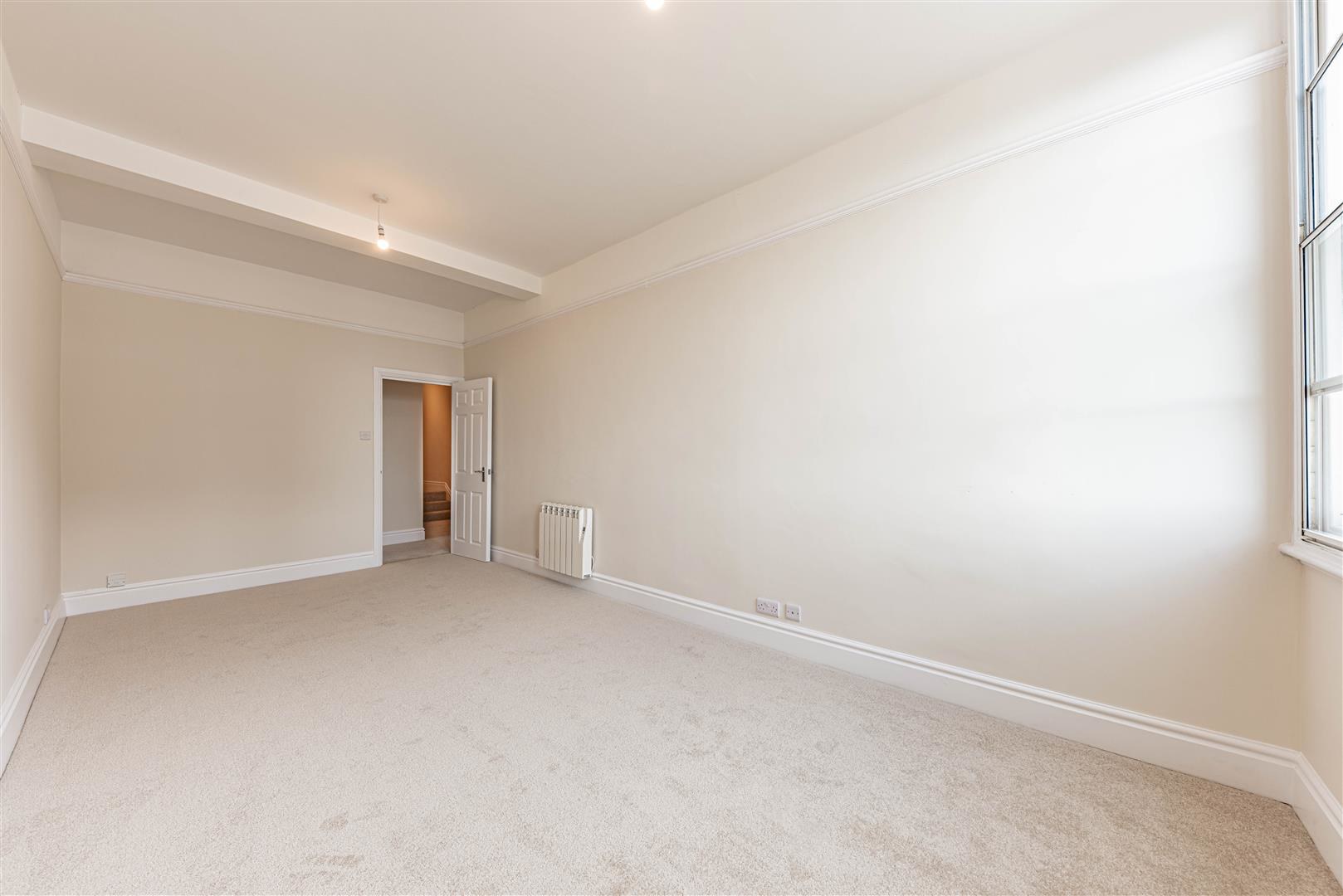 Eastern Esplanade, Margate, photo 9