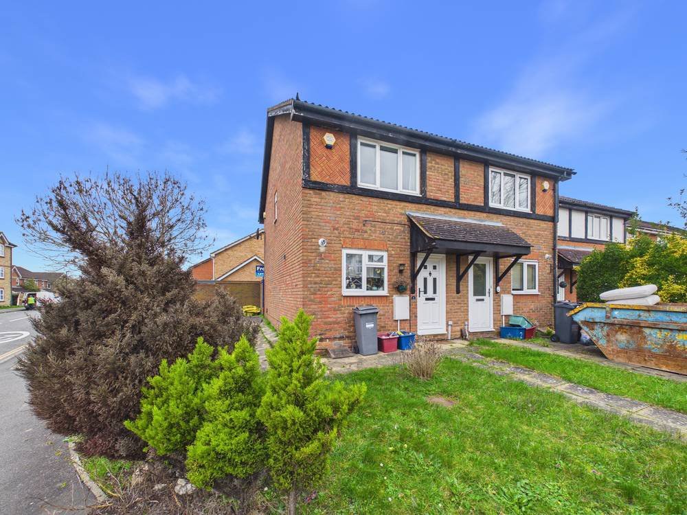 Trevithick Close, Feltham, TW14