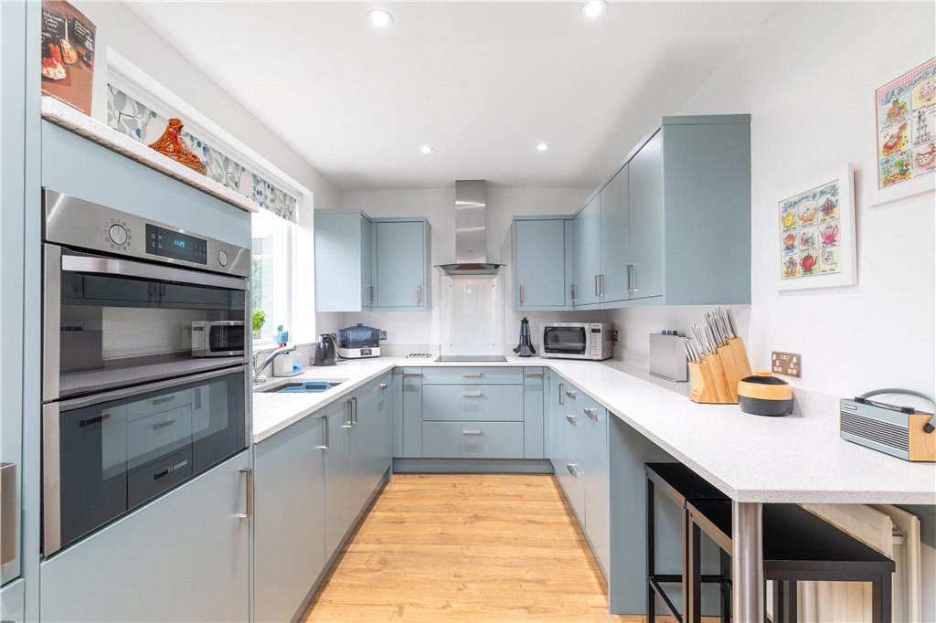 West Chevin Road, Menston, Ilkley, West Yorkshire, LS29, photo 5
