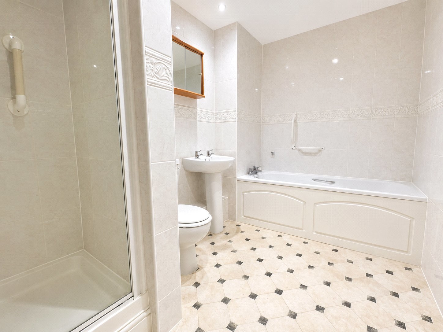 Draper Close, Isleworth, Hounslow, Greater London, TW7, photo 6