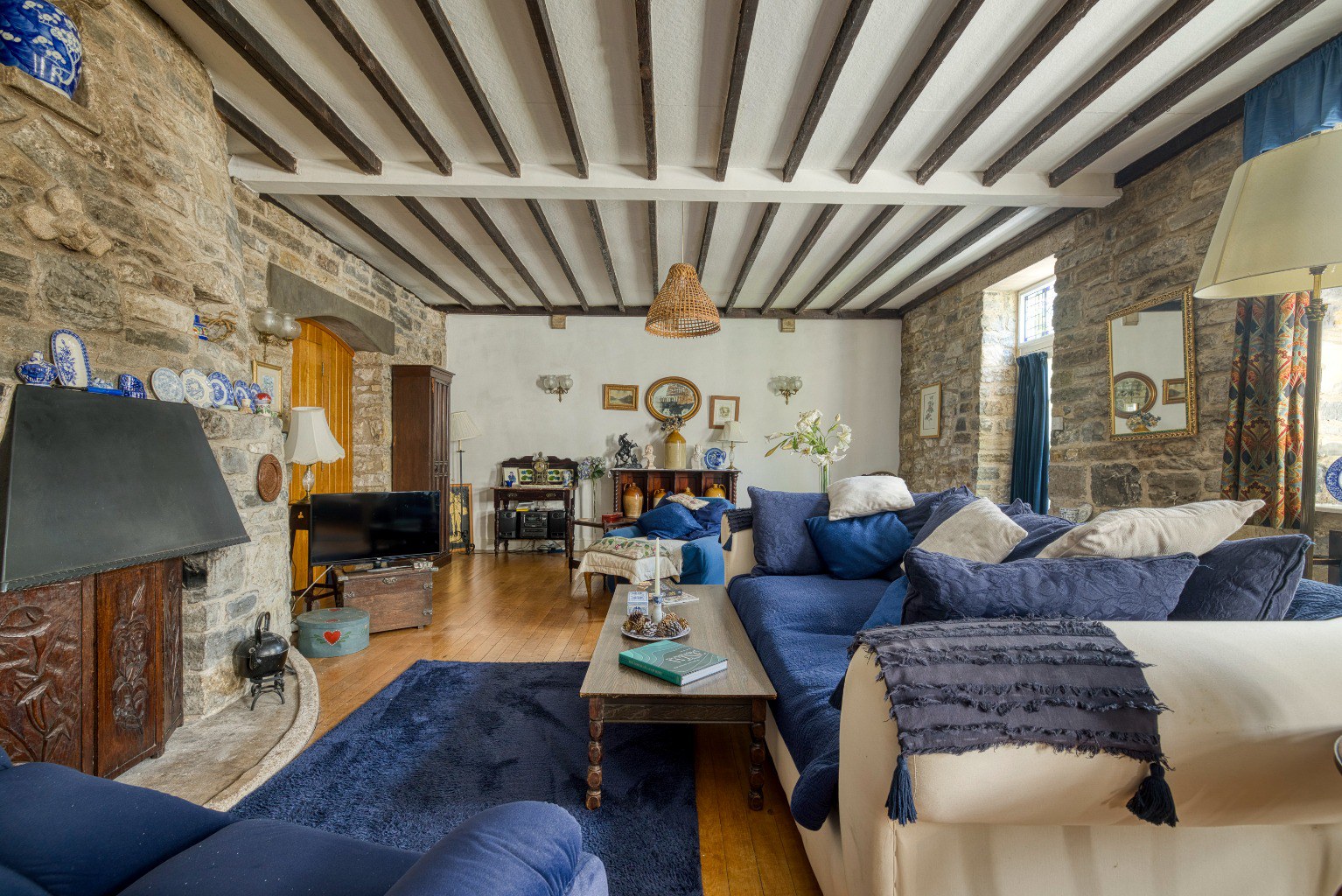 Period home in popular village between Wedmore and Glastonbury, photo 5