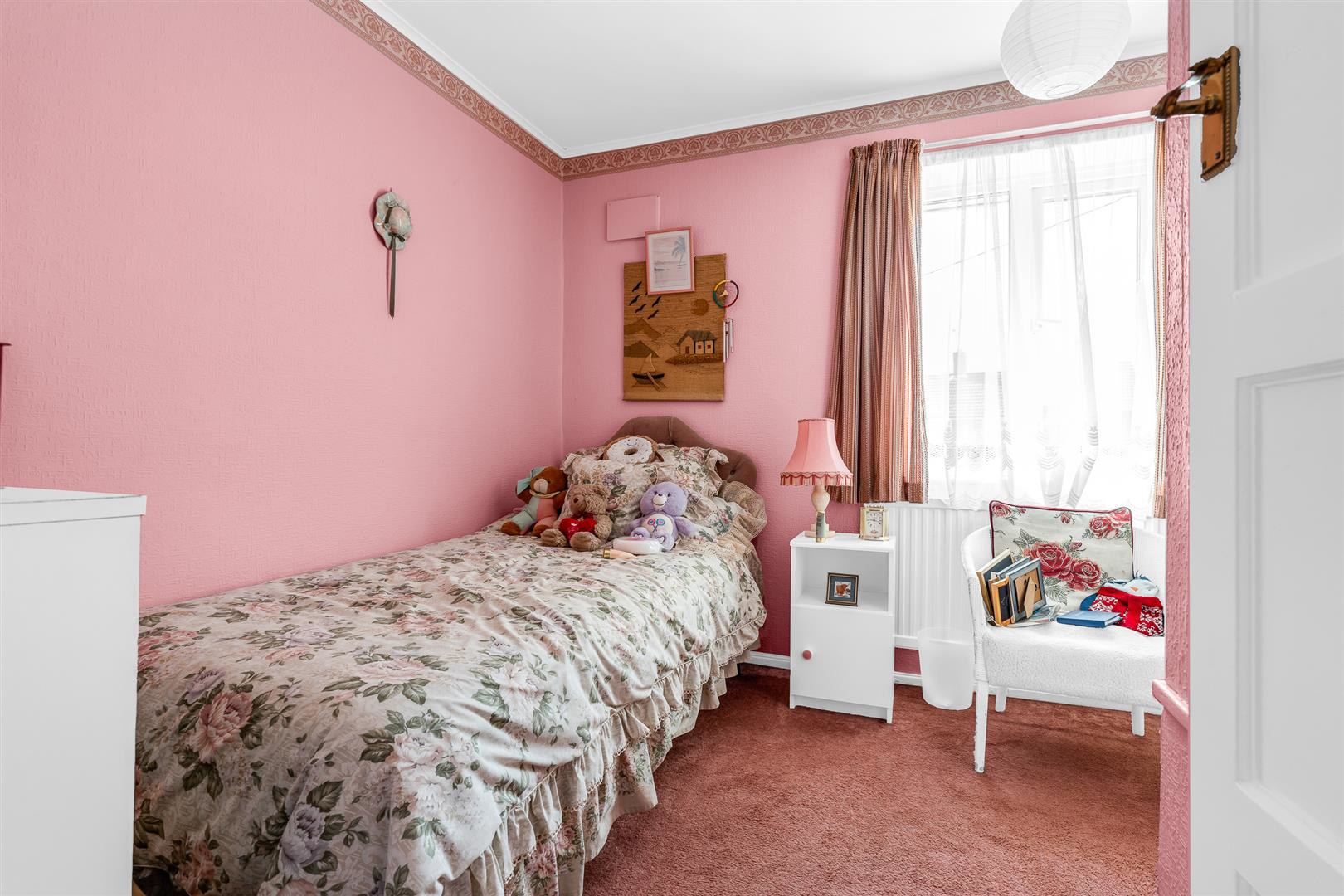Bentley Road, Hertford, photo 11