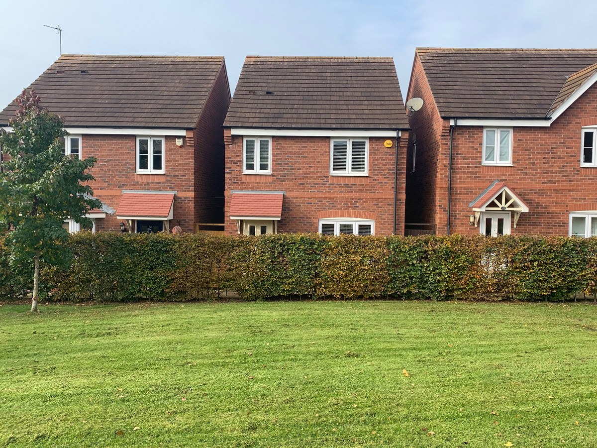 Rowan Close