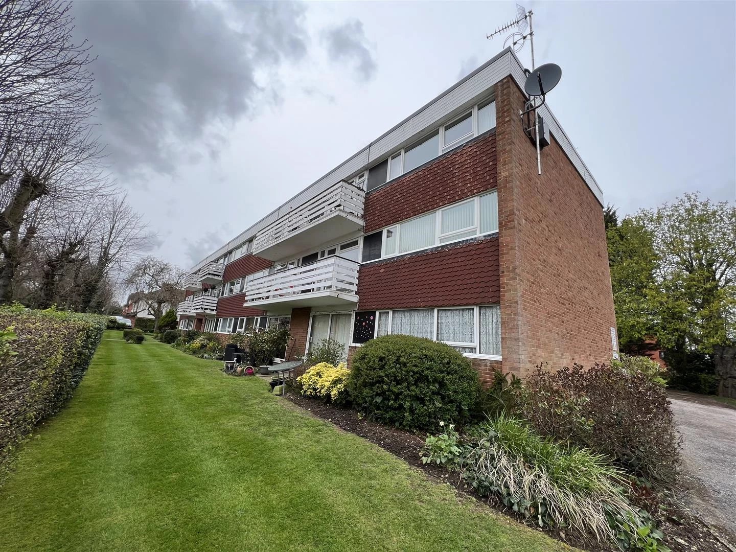 Let Agreed Sawyers Hall Lane